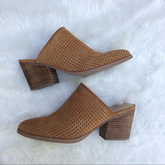 Marc Fisher Shoes - Marc Fisher Brown Chunky Heel Shoes